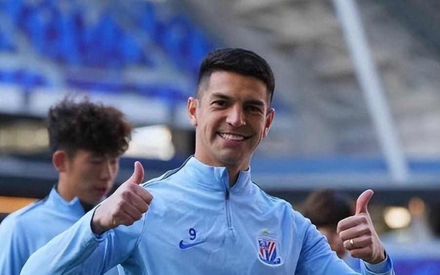 中超转会:23球4助日本金靴加盟中超,申花锋霸疑似自宣离队