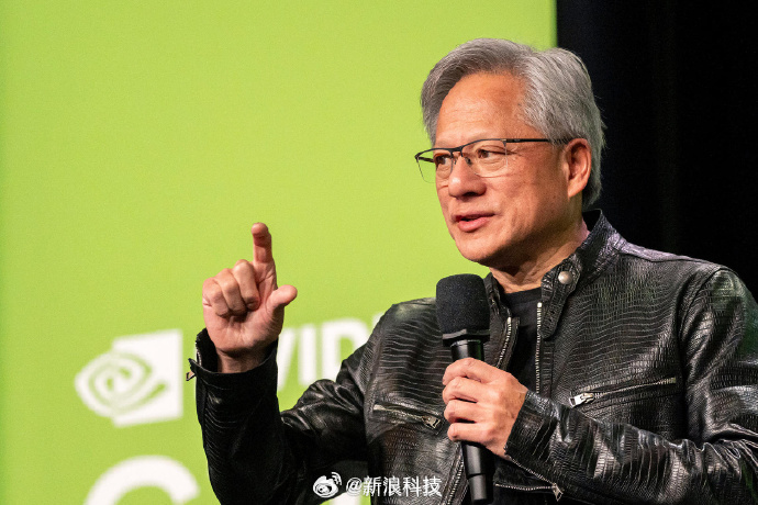 黄仁勋称放弃中国市场将是巨大遗憾：靠其他地区来弥补根本不可能