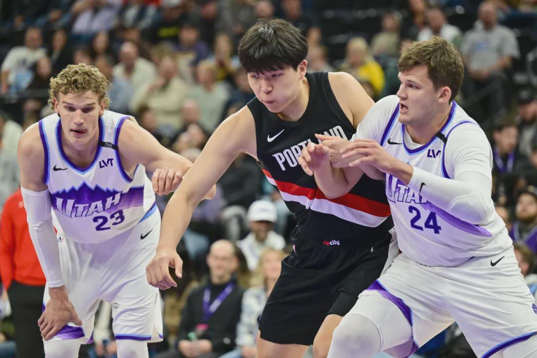 杨瀚森被罚下！0篮板3失误6犯规！NBA生