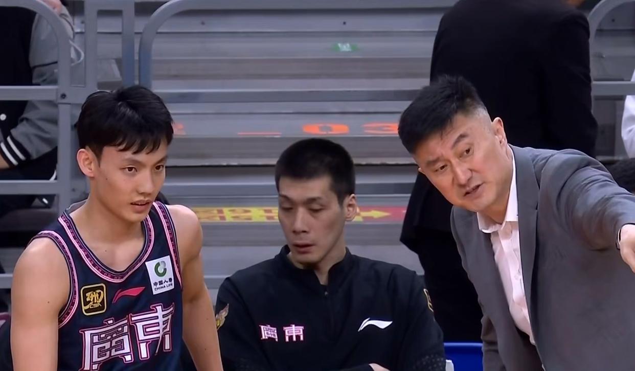 针对广东队CBA“新规”坑惨朱芳雨,狂逼锋放弃两大男篮主力