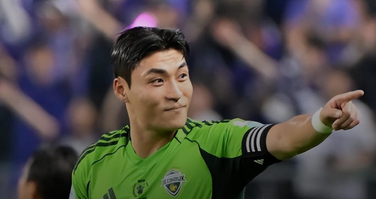 中超多支球队盯上K联赛MVP后腰,实力不逊孙准浩,鲁能可以引进