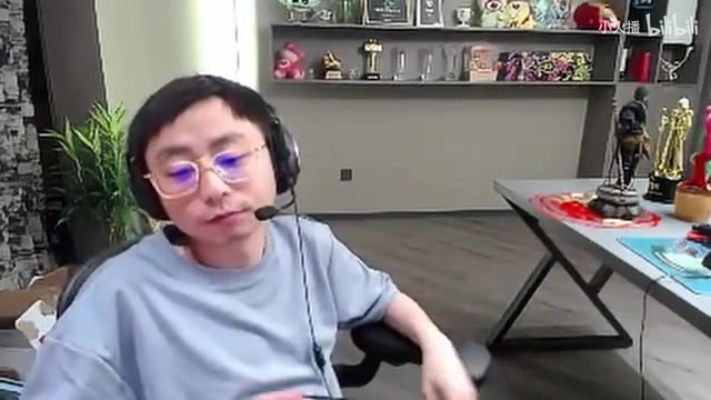 我最高工资八万一个月！水晶哥：联盟巅峰期很多选手50万一个月