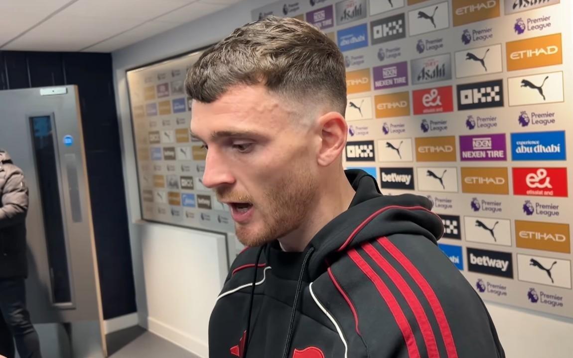 罗伯逊：03输球当然很失望，但现在这支