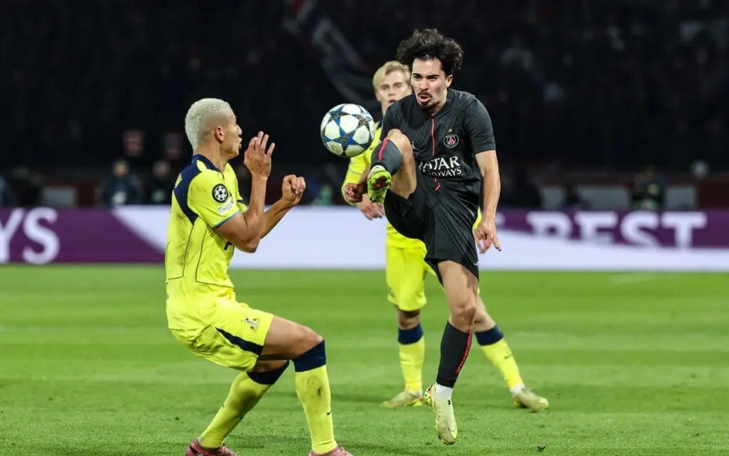 TA:里沙利松和穆阿尼搭档效果不错,他们有效冲击了巴黎防线