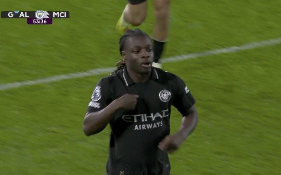 本赛季五大联赛创造机会和过人30+:多库、姆巴佩、维尼修斯