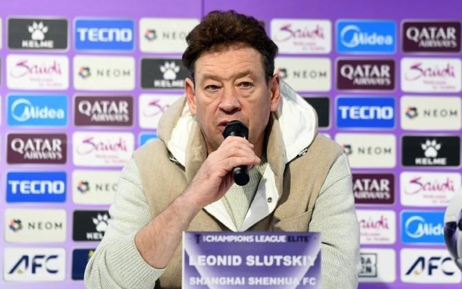 斯卢茨基:遗憾没能将机会转化为进球,对比赛的质量感到满意