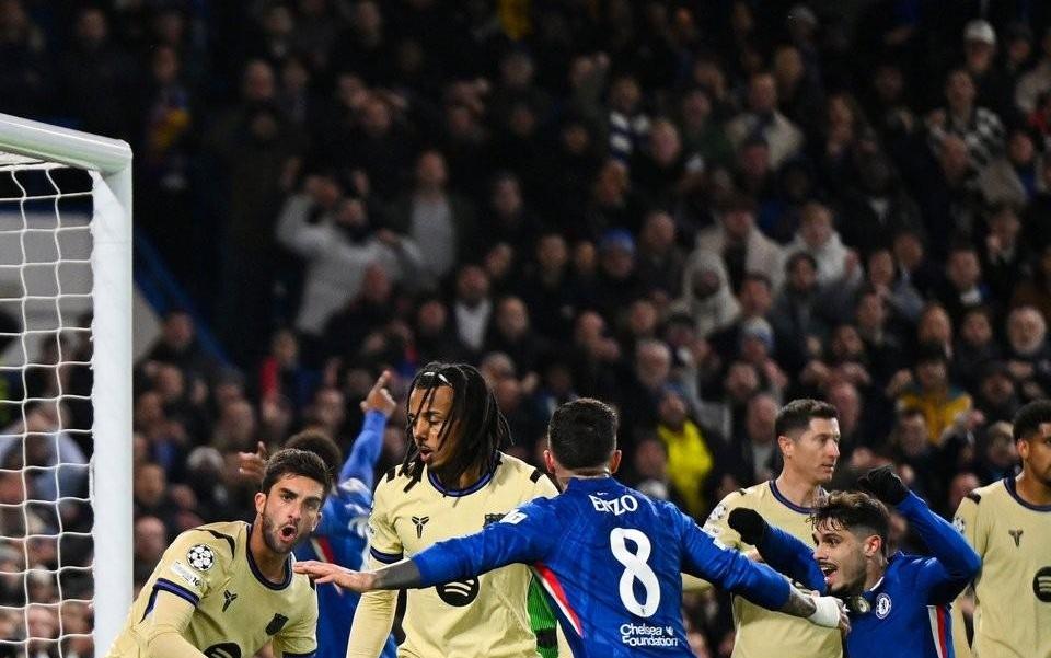 11球,巴萨是欧冠改制以来打入乌龙球最多的球队