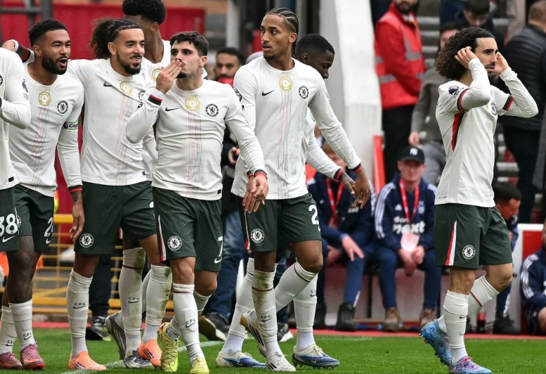 随着曼城20埃弗顿,切尔西30,英超最新积分榜:阿森纳让出榜首