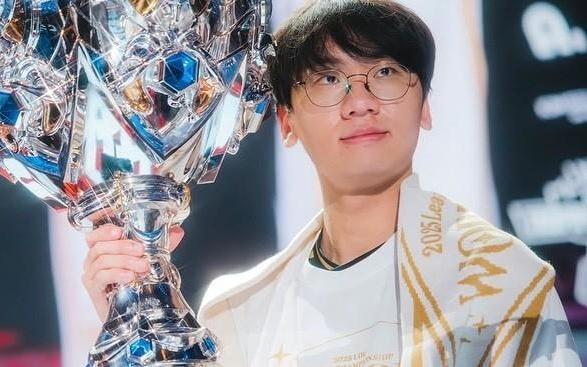 Doran更新社媒：不会满足于此次夺冠，会努力成长为更优秀的选手