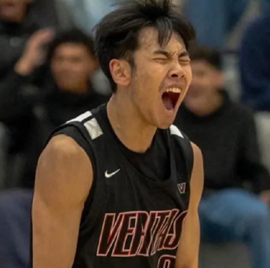 美国首秀就拿全场MVP,小将张博源狂砍18分,表现惊艳!