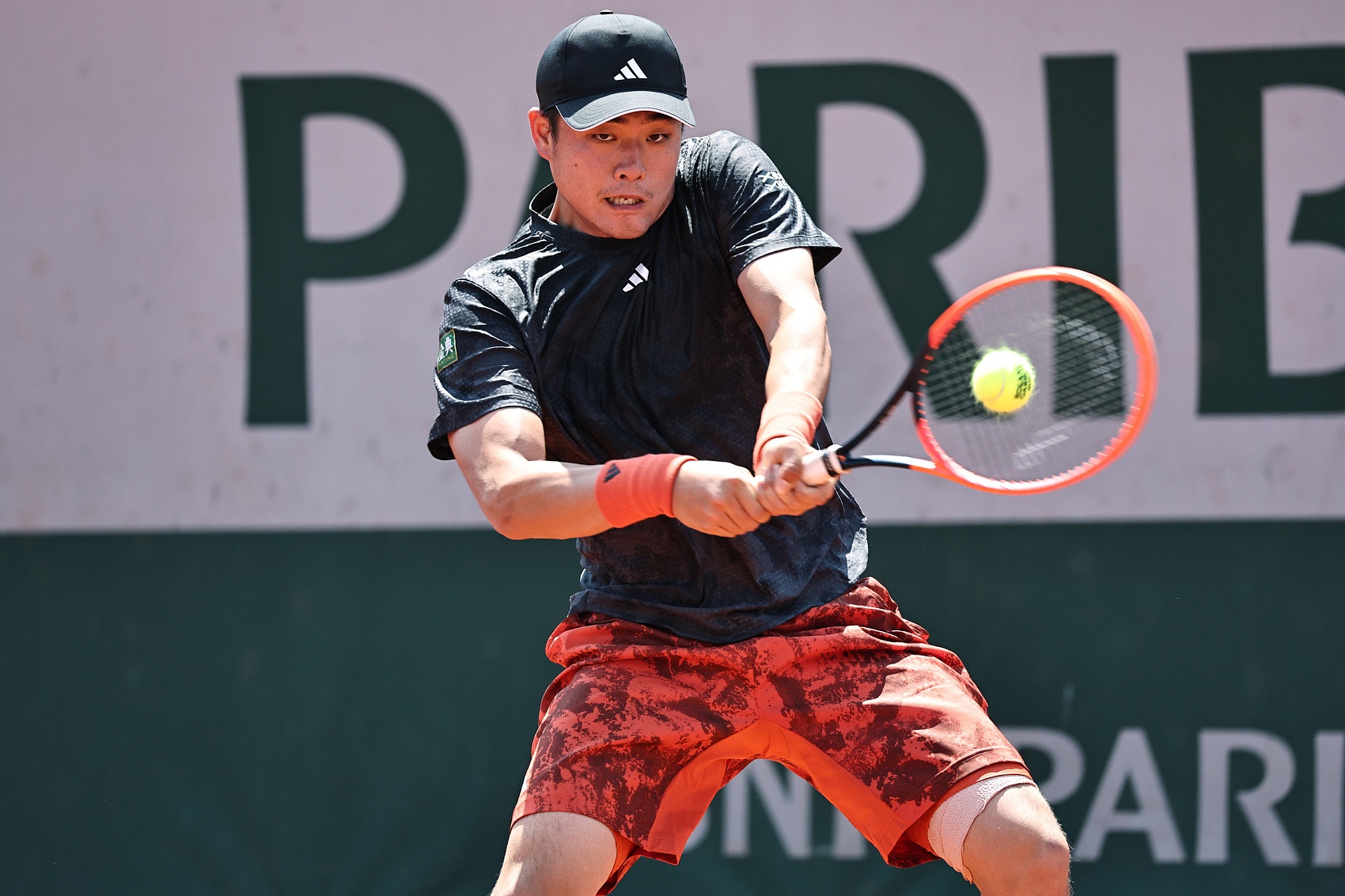 收获赛季首胜！ATP挑战赛奥埃拉斯站：吴易昺击败5号种子博耶尔