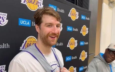 G聯(lián)賽和湖人都跟詹姆斯同隊(duì)過，蒂米：