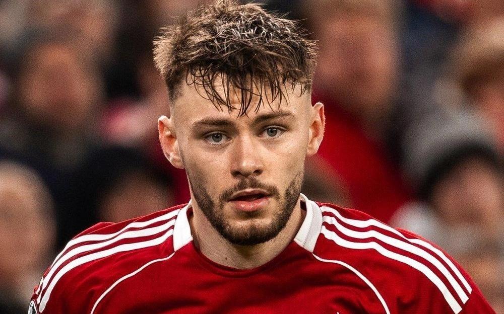 戰(zhàn)神表現(xiàn)，布拉德利當(dāng)選與皇馬一役利物浦隊(duì)內(nèi)最佳球員