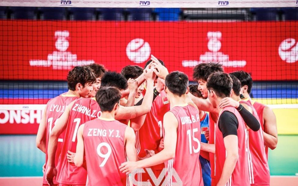 站上世锦赛前八的舞台，中国U21男排的年轻人正全力追梦