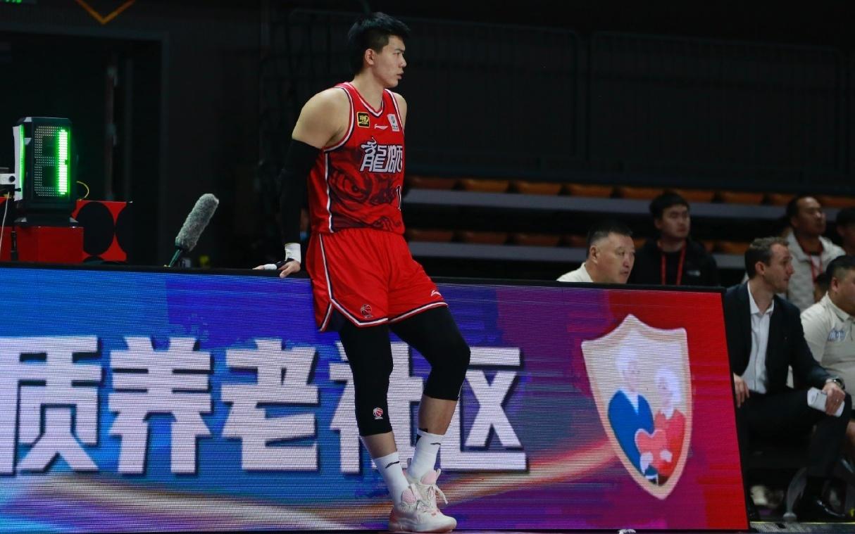 目标NCAA！张博源加盟美预科高中不得不盛赞山西很开明