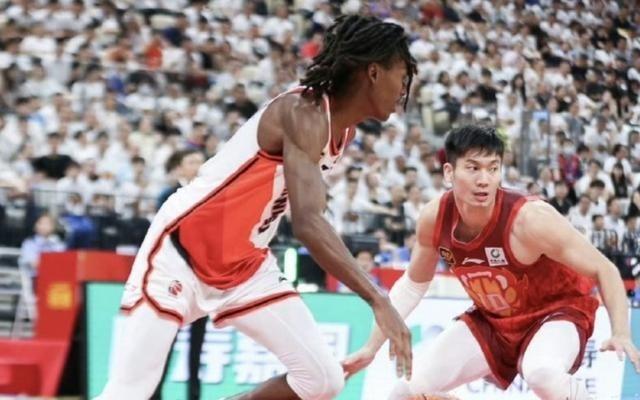 媒体人：前江苏外援特奎维恩史密斯新赛季将加盟深圳男篮