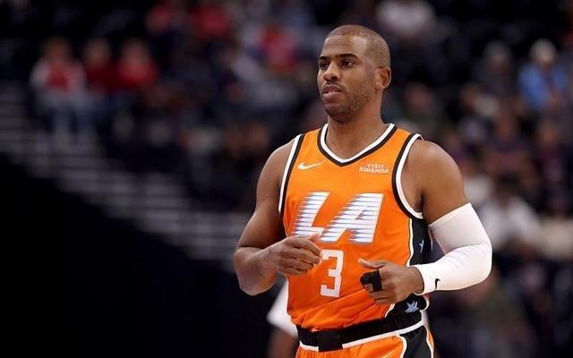 NBA快船与保罗分道扬镳一次并不体面的分手