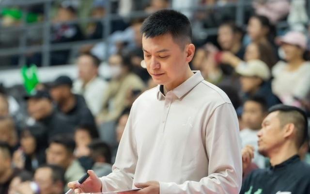 CBA最新消息！辽宁男篮人员调整，西布