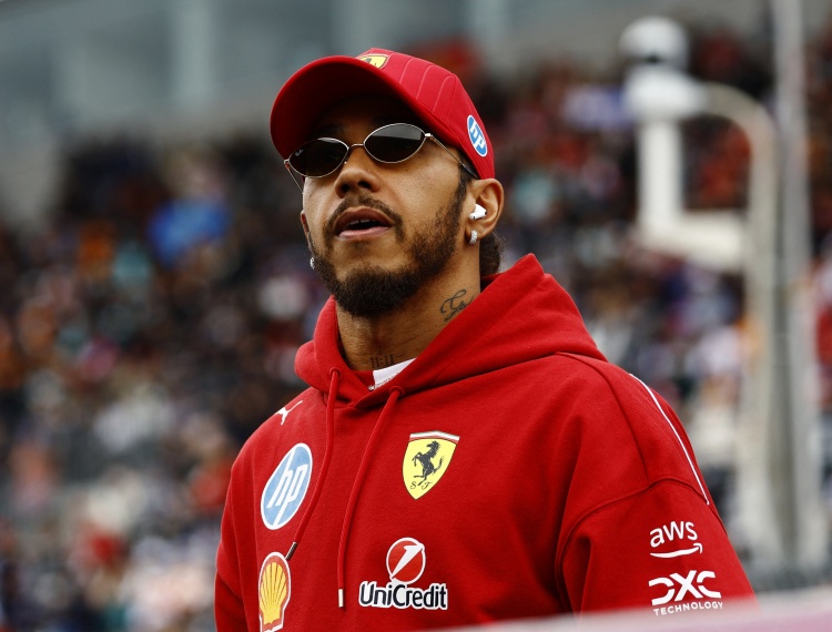 汉密尔顿：非常荣幸能参与F1电影项目迫不及待想重新坐进驾驶舱