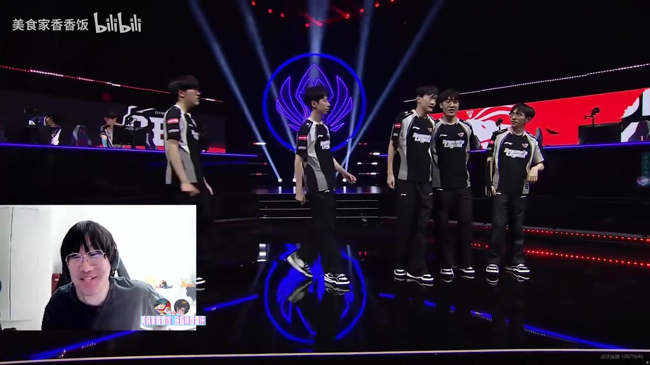 Ning看AL选手退场：牢赞头怎么这么大像个大头娃娃，我真没尬黑