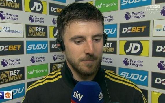 芒特:我们对下半场表现感到满意和B费一起踢球是一种享受