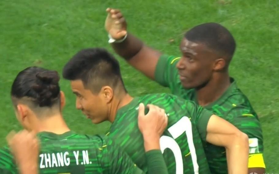 对阵梅州国安收获16次射正,为2012年以来单场中超第二多