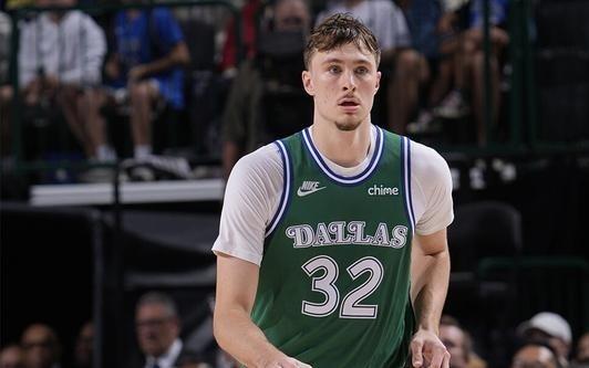 NBA生涯首胜弗拉格:今晚终于有理由让球迷站起来欢呼了