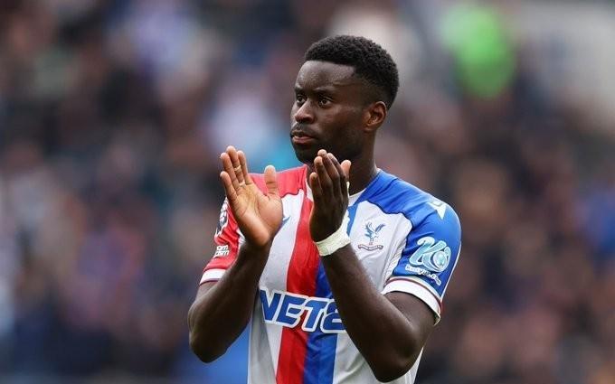 德天空:拜仁明夏可能调整中后卫、左边锋、前锋、中场位置