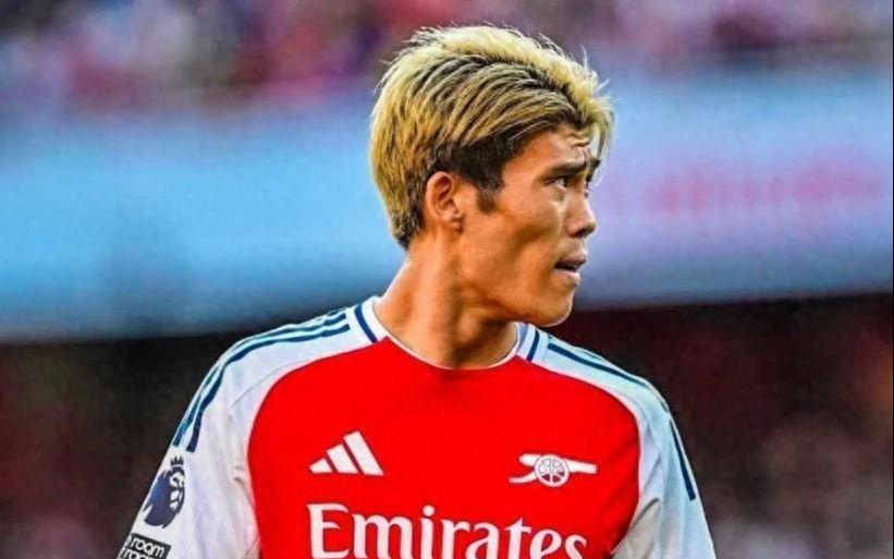 富安健洋陷入职业生涯至暗时刻：27岁生日无球可踢，世界杯梦恐碎