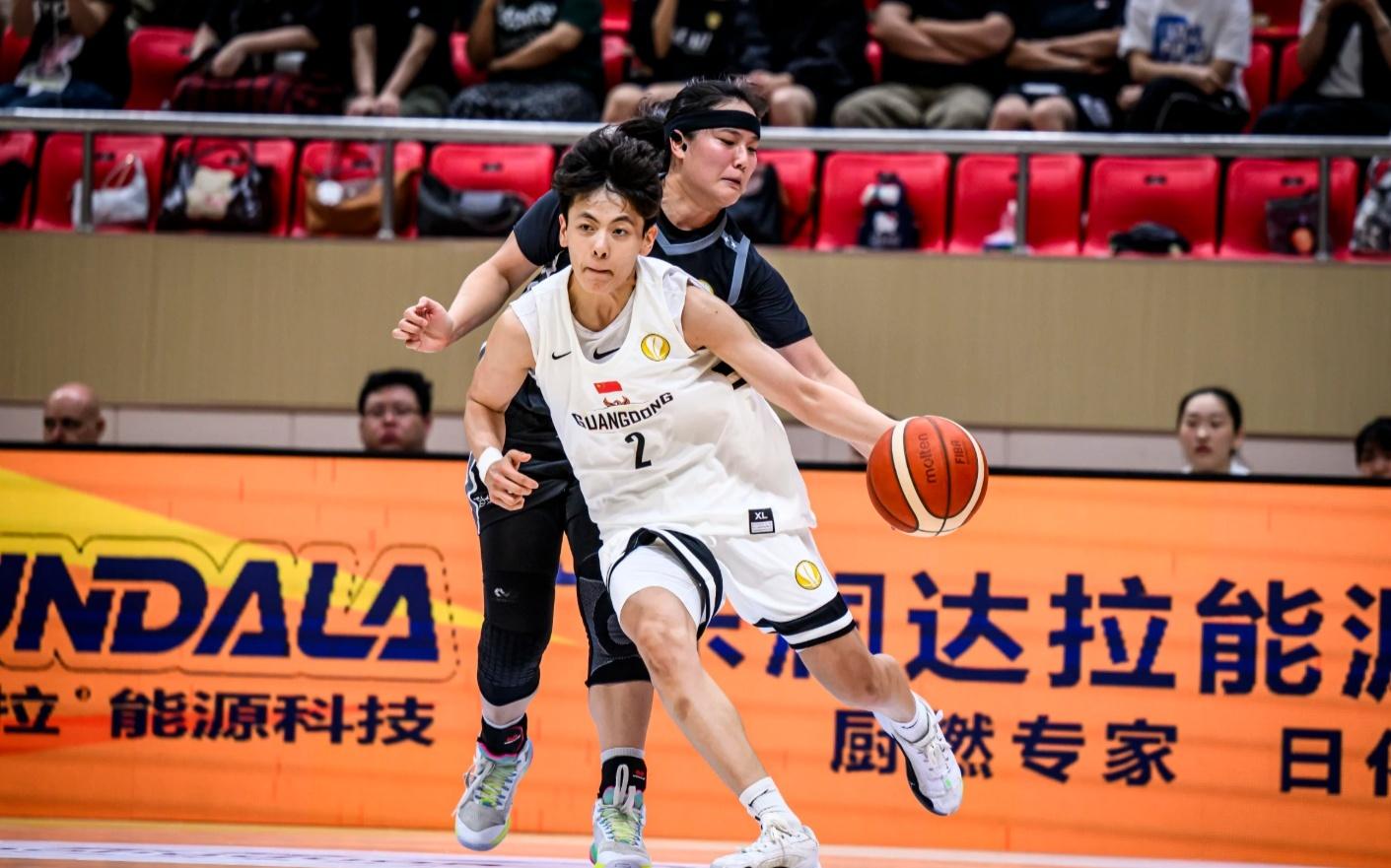 轻松拿下开门红！广东女篮大胜16分，击败蒙古队！