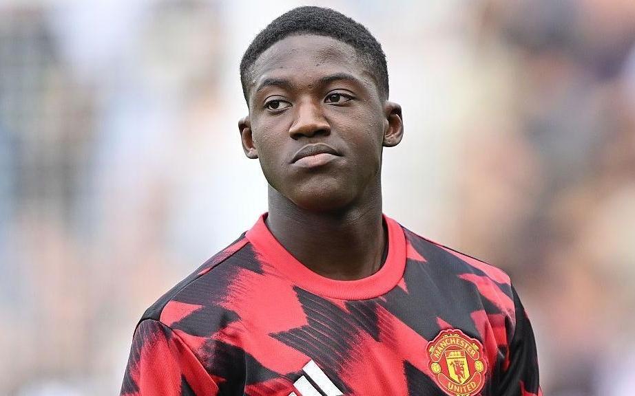 米体：为应对中场危机，那不勒斯有意引