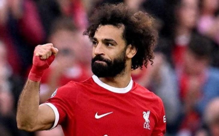 萨拉赫天价年薪引热议,与主帅关系破裂恐冬窗离队