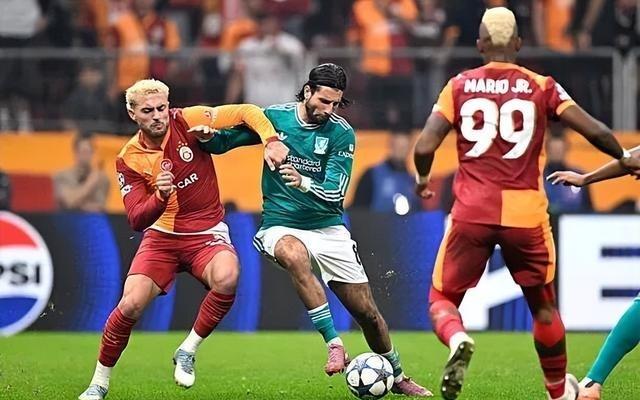 斯洛特冒充战术大师！欧冠乱点鸳鸯谱两大球星被他坑惨