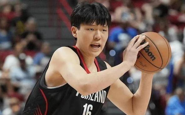 马刺轻取开拓者杨瀚森出场62秒,别感冒了,记得喝碗姜汤