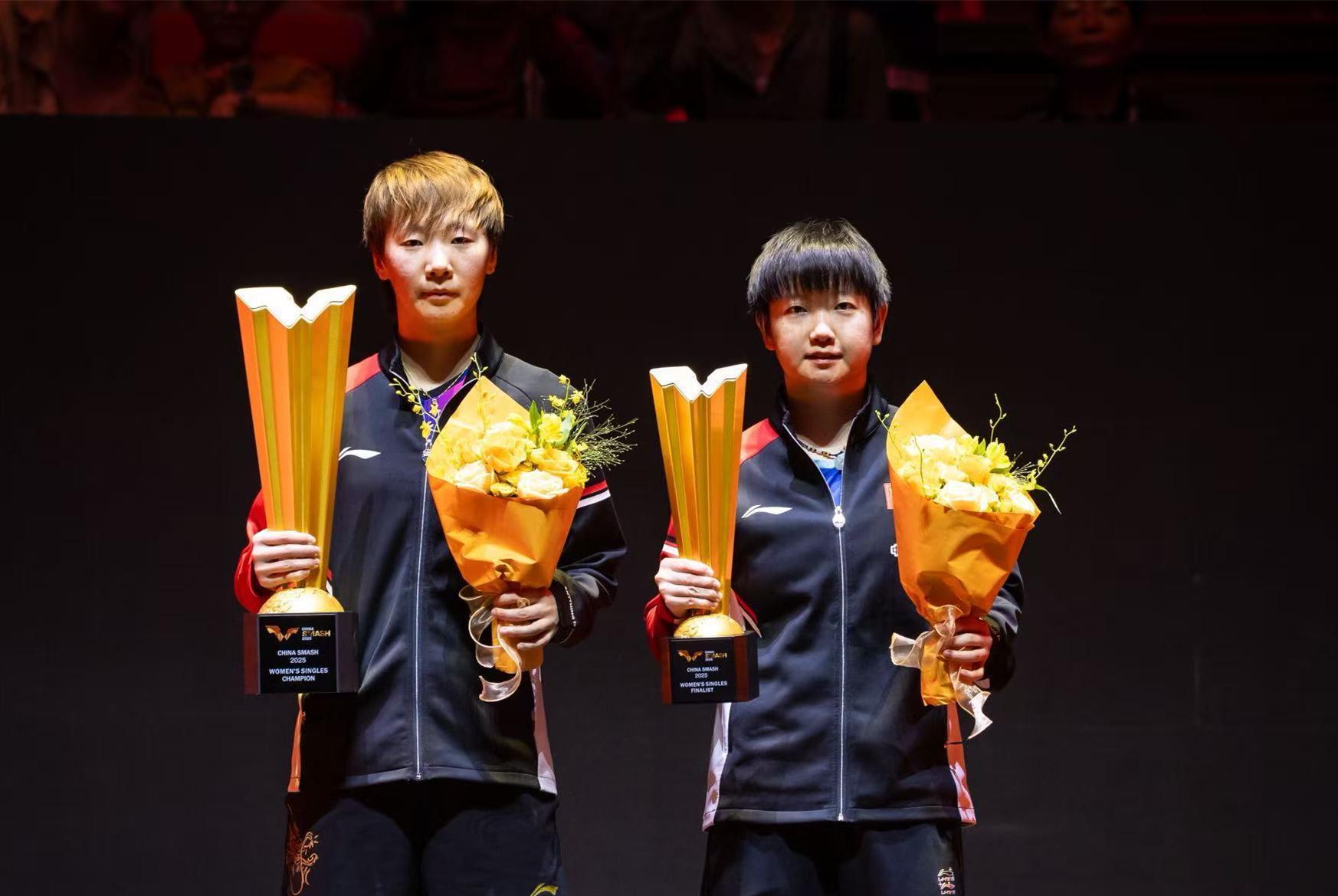 恭喜!中国女乒26岁王牌夺双冠+晒照感谢孙颖莎:对抗中不断进步