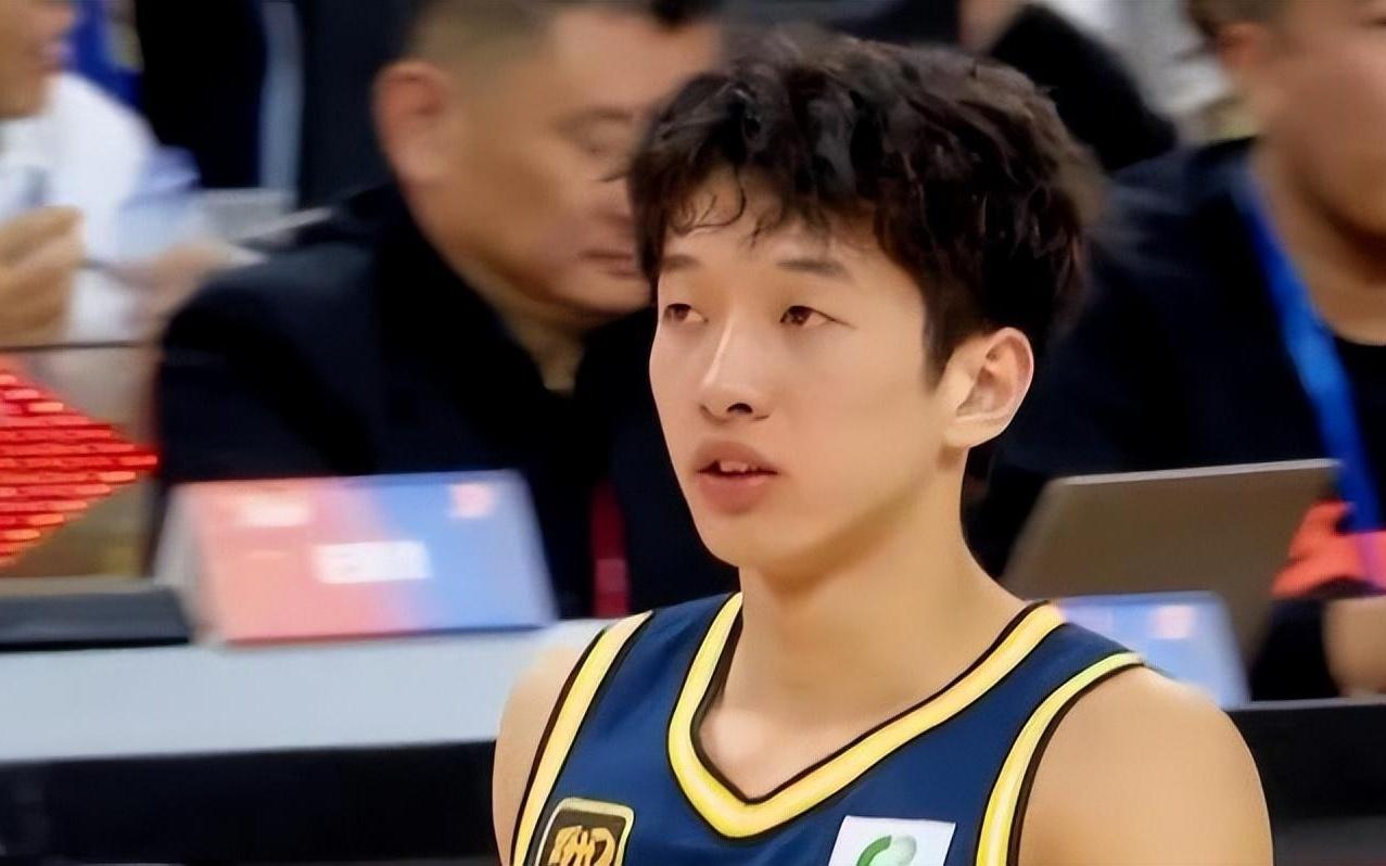 广东加时险胜同曦,一人完美首秀,两人令杜锋极为不满