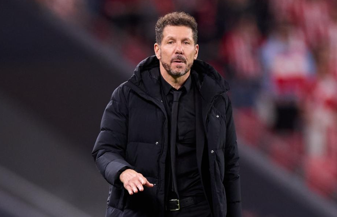 西蒙尼又搞砸了:罕见两连败,争冠形势迅速恶化,1亿锋霸进球荒