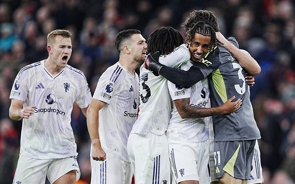 基恩:我不会说真正的曼联回来了,但球员们今天展现出了勇气