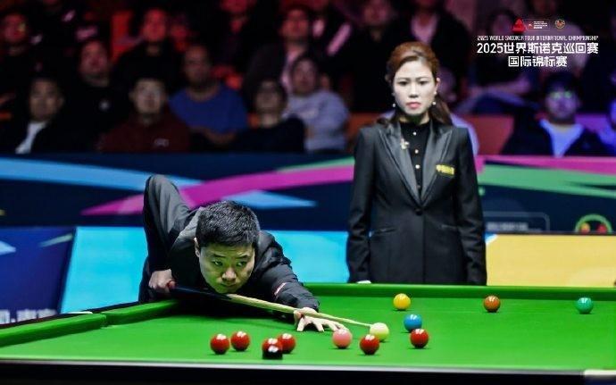 斯诺克国锦赛：丁俊晖26墨菲止步16强，无缘卫冕冠军