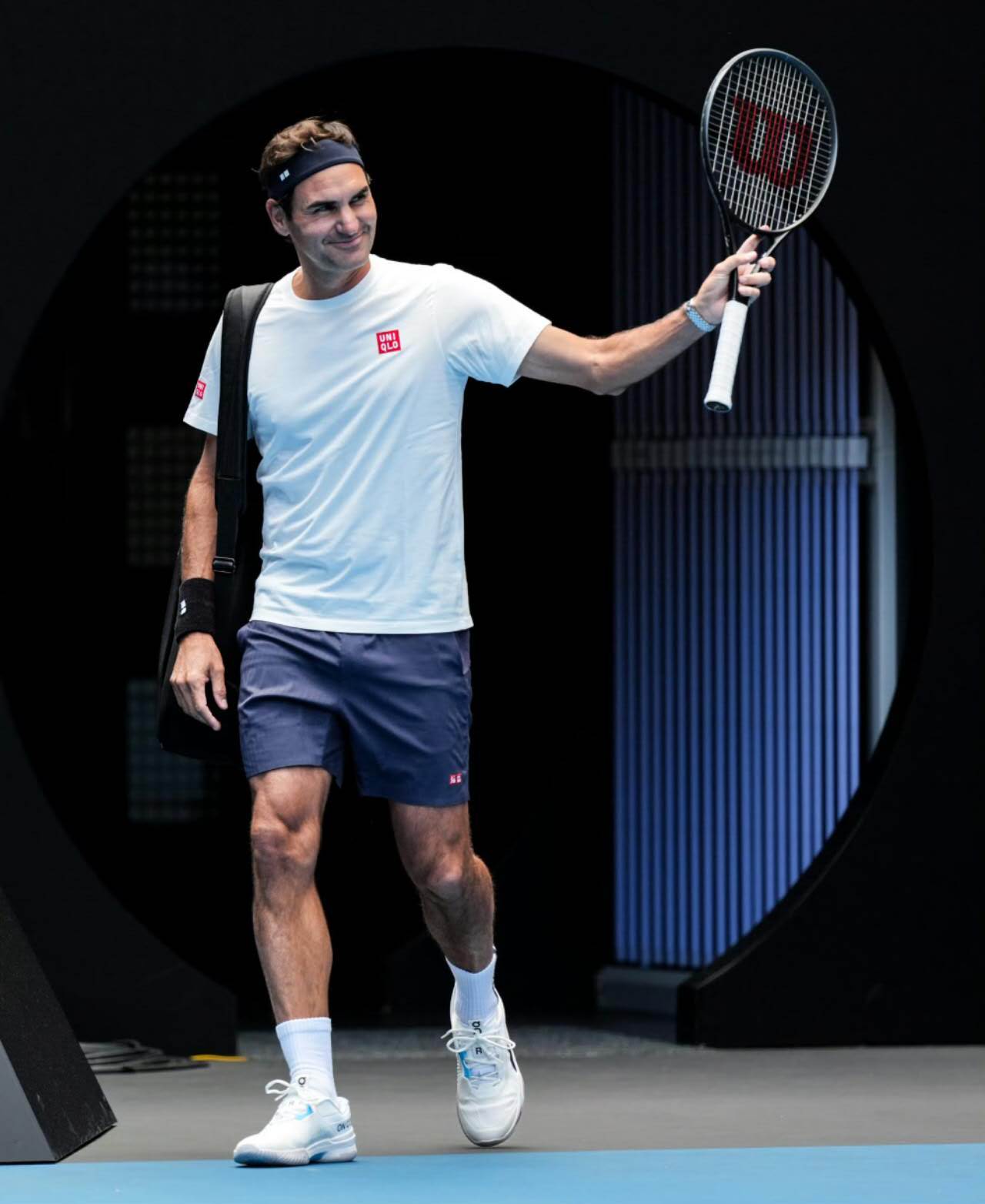 44岁费德勒重返澳网抢七横扫鲁德燃