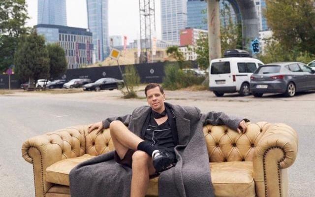 什琴斯尼自曝更衣室抽烟，顺便安慰了