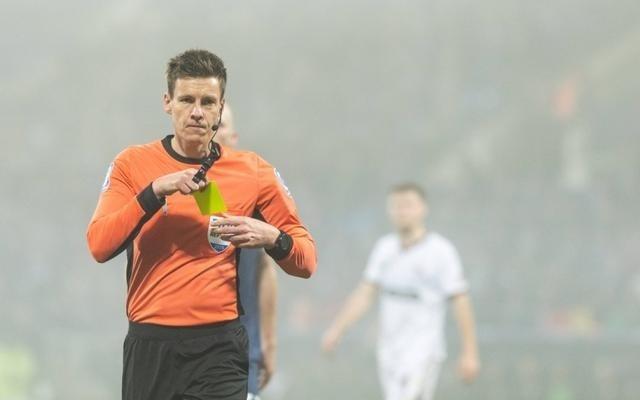 穆帅重返斯坦福桥！官方：德国裁判西伯特执法切尔西vs本菲卡