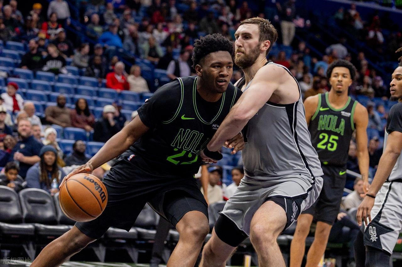 威少24+13+14无缘今日最佳球员!因为鹈鹕新秀33+10+10+4创5纪录