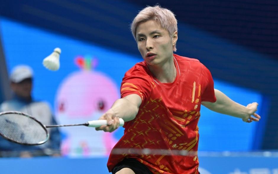 少年負(fù)壯氣，英雄不遲暮