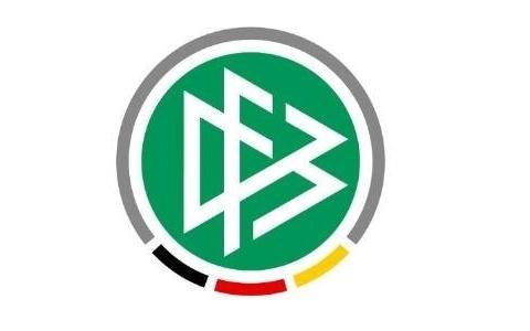 德国足协官方：新赛季德甲、德乙所有球场将现场播报裁判的判罚