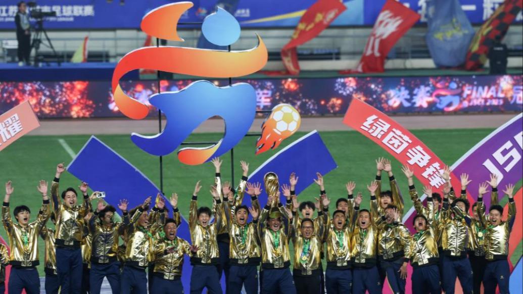 苏超冠军让城市知名度飙升,江苏泰州开抢“夺冠流量”