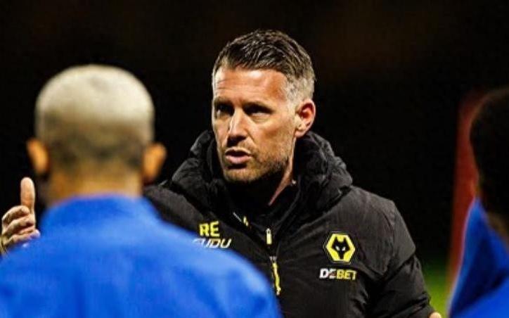 英超：明知狼队深陷降级区，爱德华兹为