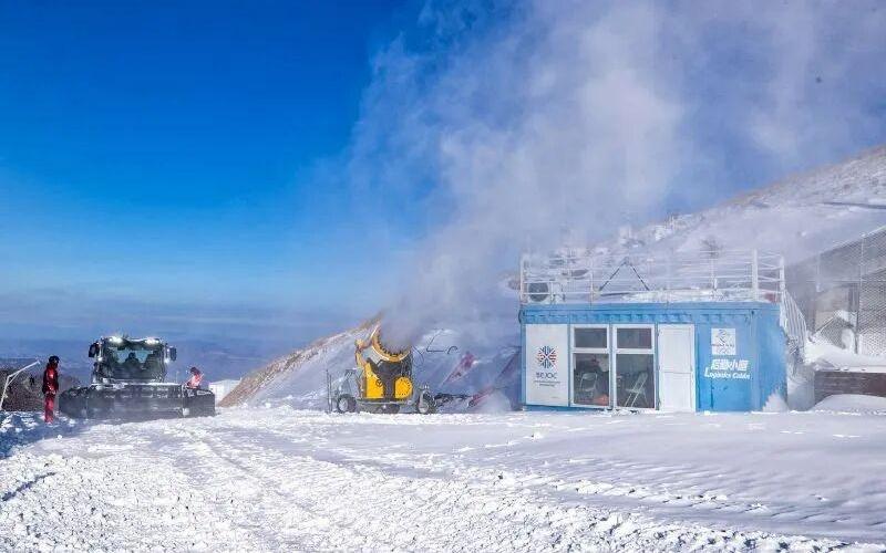 国家高山滑雪中心“雪飞燕”今冬将有序开放13条专业雪道