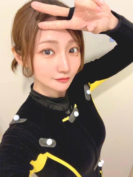 你跟我说这有四十岁！《最终幻想7重制版》蒂法动捕庆祝生日