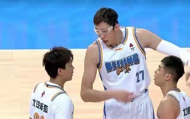 CBA第七轮战报：强弱之势渐分明，黑马